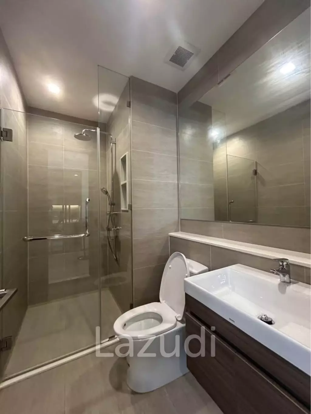 1 Bed 1 Bath 45 SQ.M RHYTHM Charoenkrung Pavilion