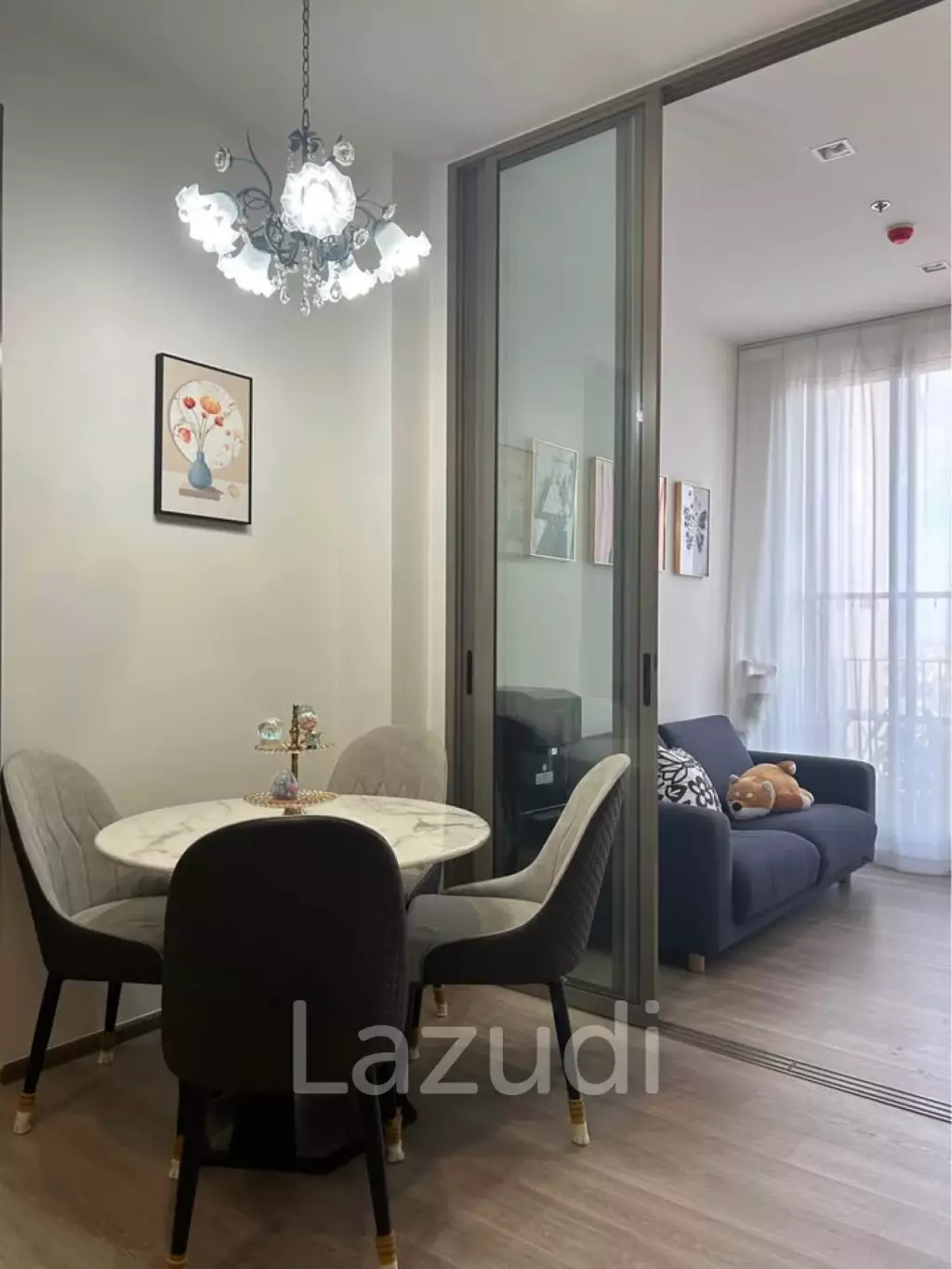 1 Bed 1 Bath 45 SQ.M RHYTHM Charoenkrung Pavilion