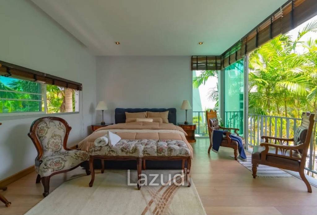 4-Bedroom Pool Villa For Rent In Chalong