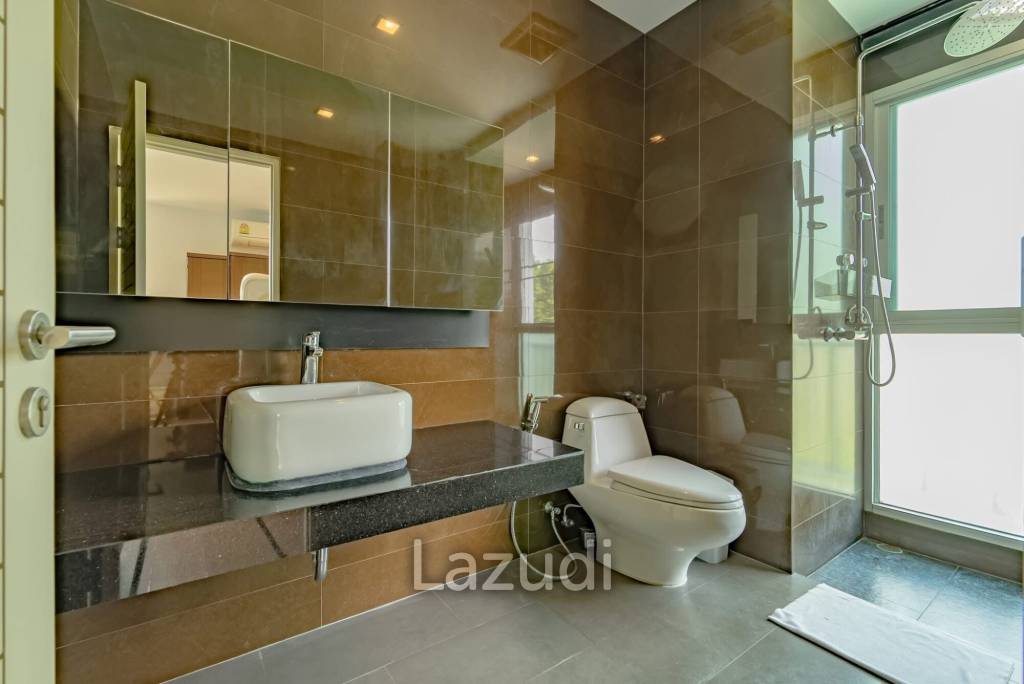 4-Bedroom Pool Villa For Rent In Chalong