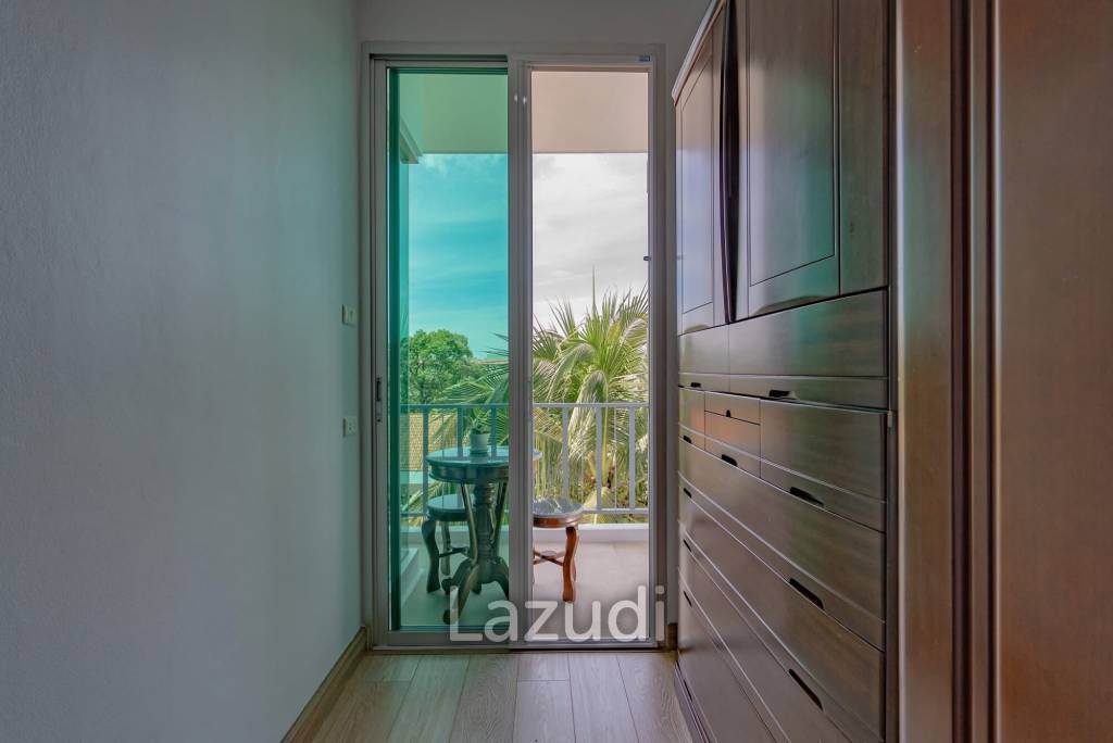 4-Bedroom Pool Villa For Rent In Chalong