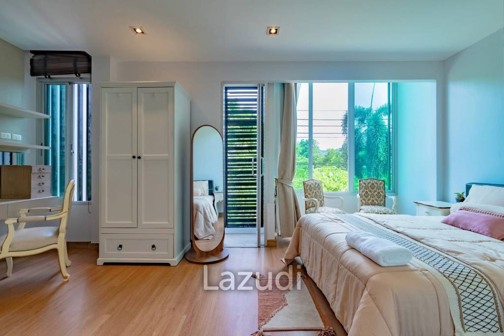 4-Bedroom Pool Villa For Rent In Chalong