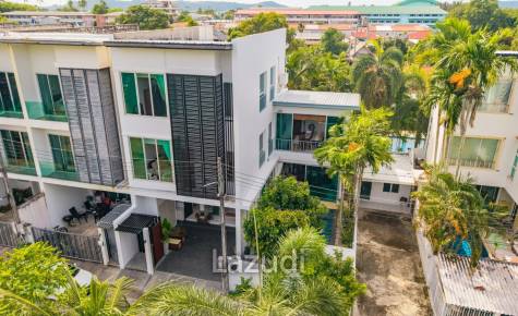 4-Bedroom Pool Villa For Rent In Chalong