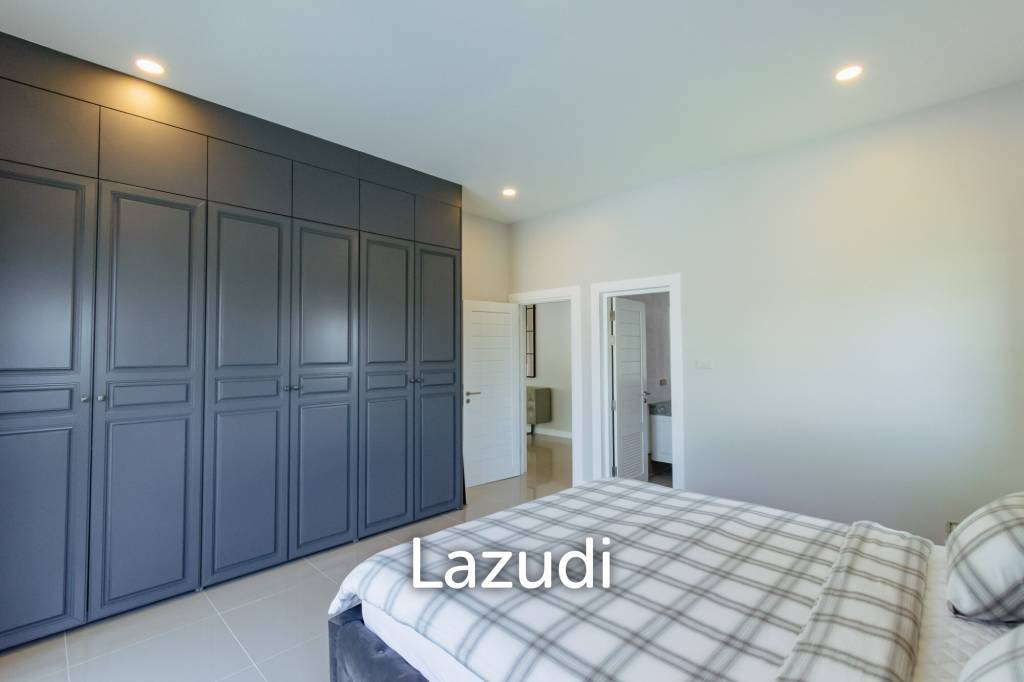 480 ตร.ม 3 เตียง 3 อาบน้ำ วิลล่า For ขาย