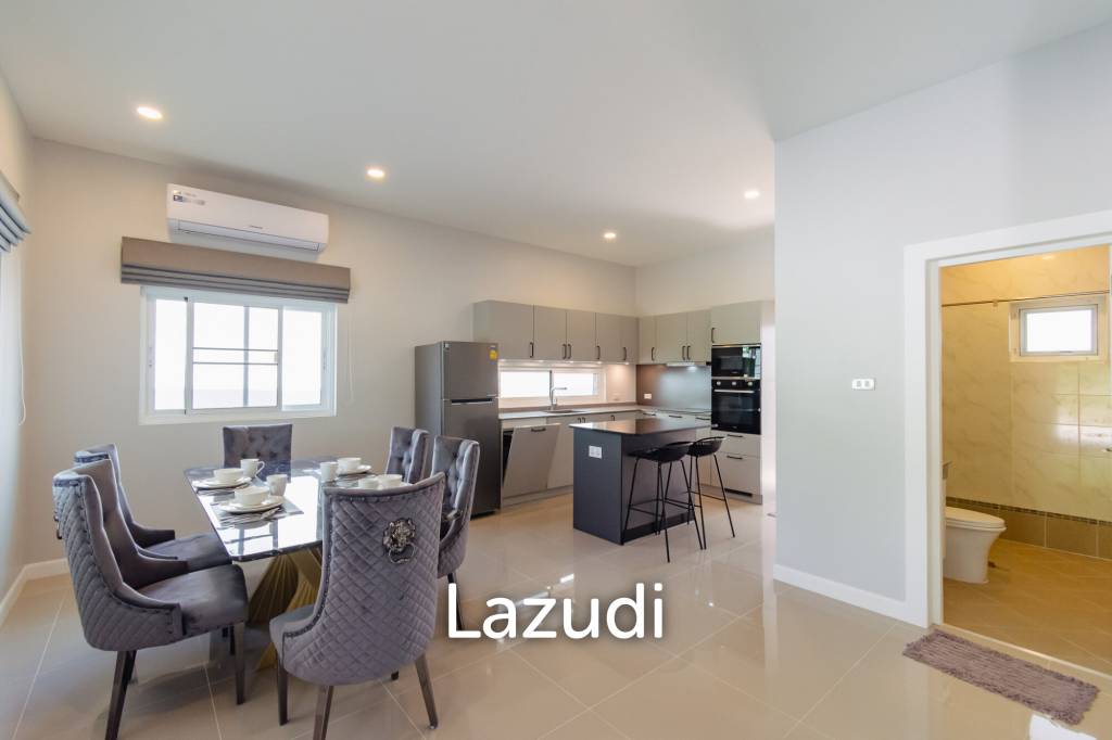 480 ตร.ม 3 เตียง 3 อาบน้ำ วิลล่า For ขาย