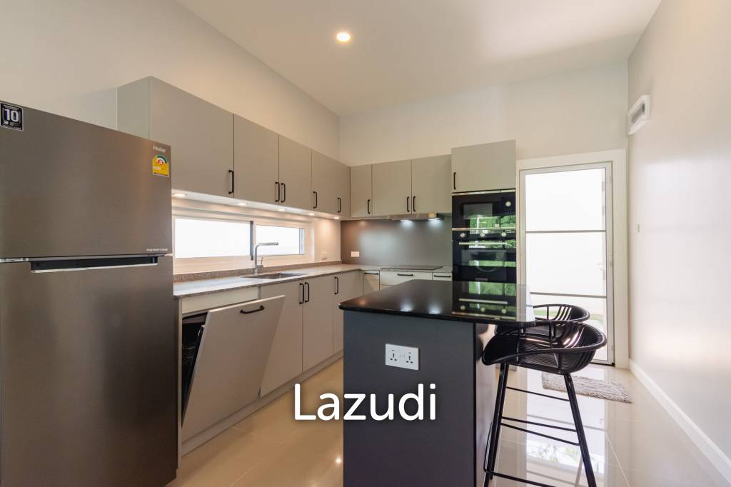 480 ตร.ม 3 เตียง 3 อาบน้ำ วิลล่า For ขาย