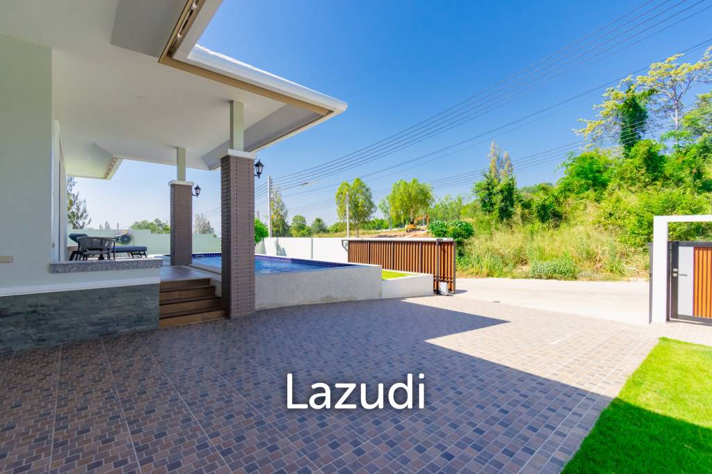 480 ตร.ม 3 เตียง 3 อาบน้ำ วิลล่า For ขาย