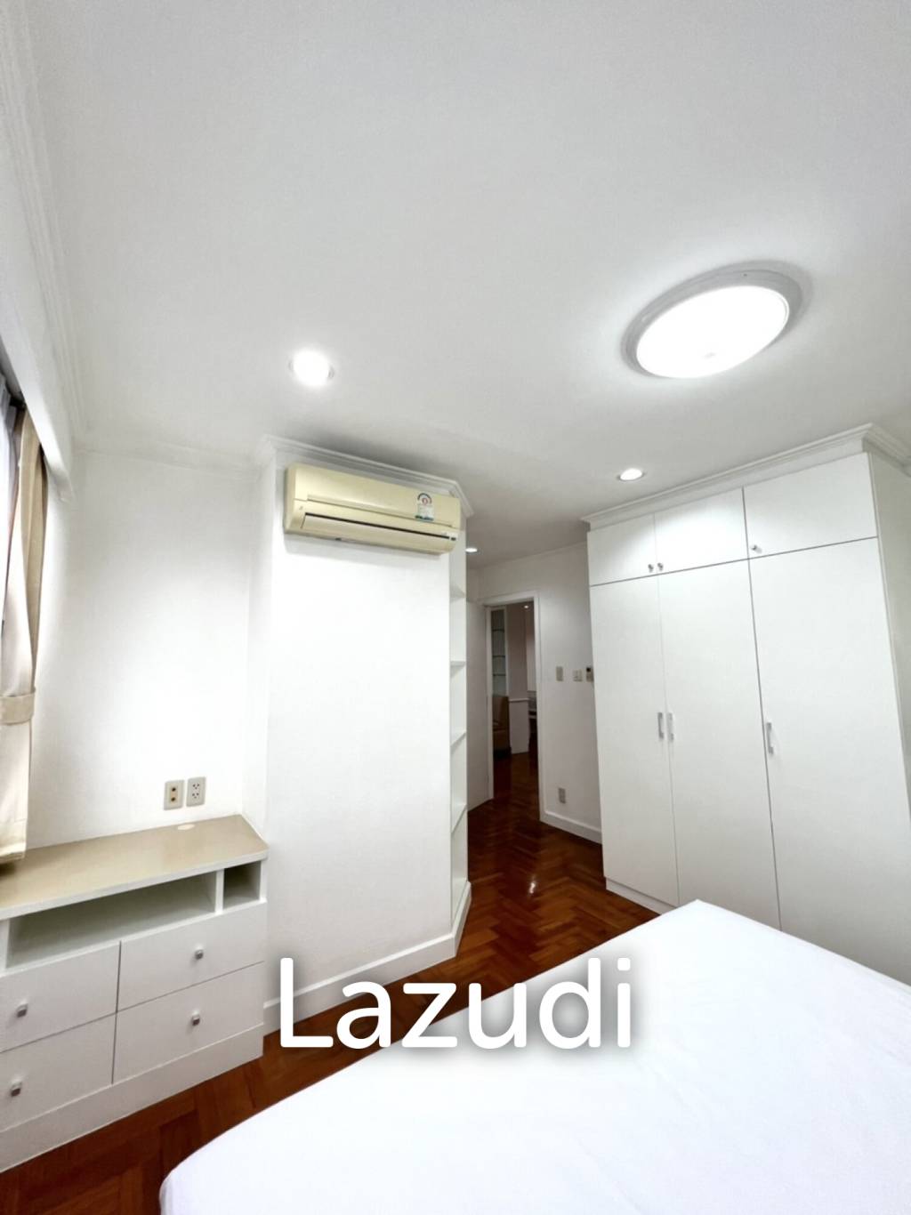2 Bedroom 1 Bathroom Condo 85 Sqm. at Acadamia Grand Tower