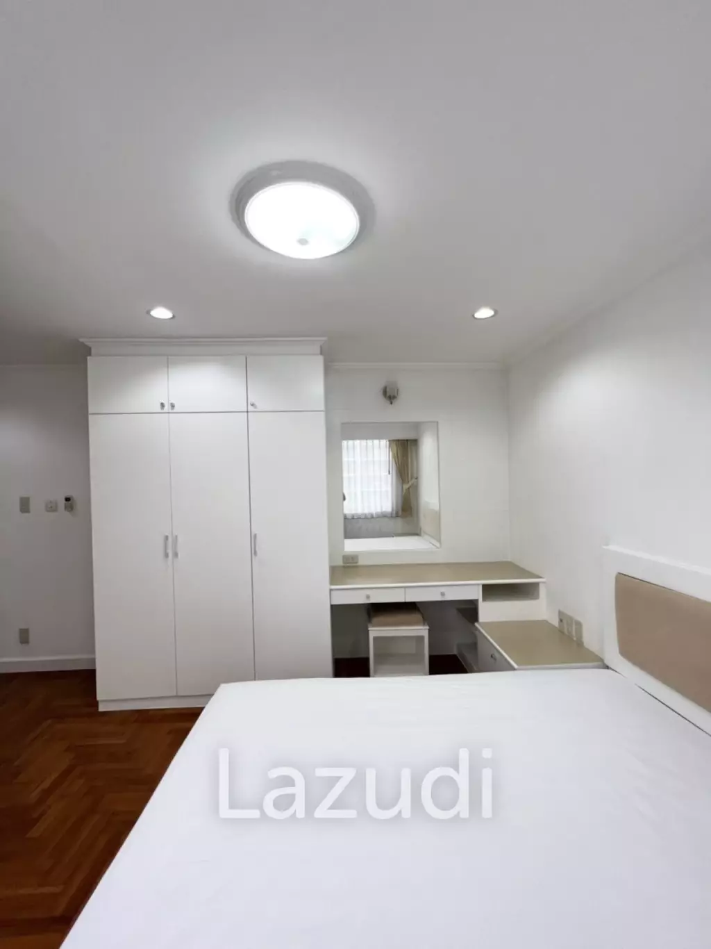 2 Bedroom 1 Bathroom Condo 85 Sqm. at Acadamia Grand Tower