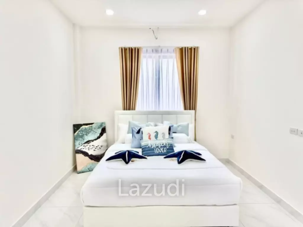2 Beds 3 Baths 110 SQ.M. Rattanakorn Village 17