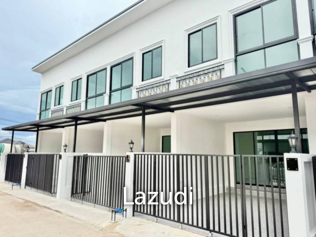 2 Beds 3 Baths 110 SQ.M. Rattanakorn Village 17