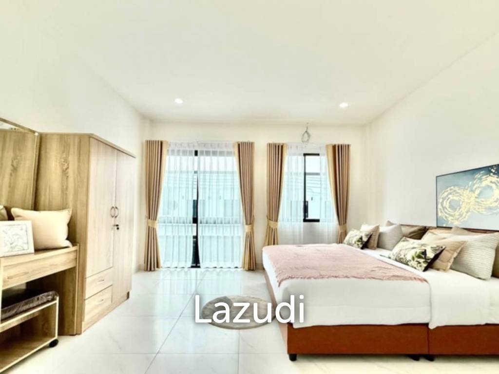 2 Beds 3 Baths 110 SQ.M. Rattanakorn Village 17