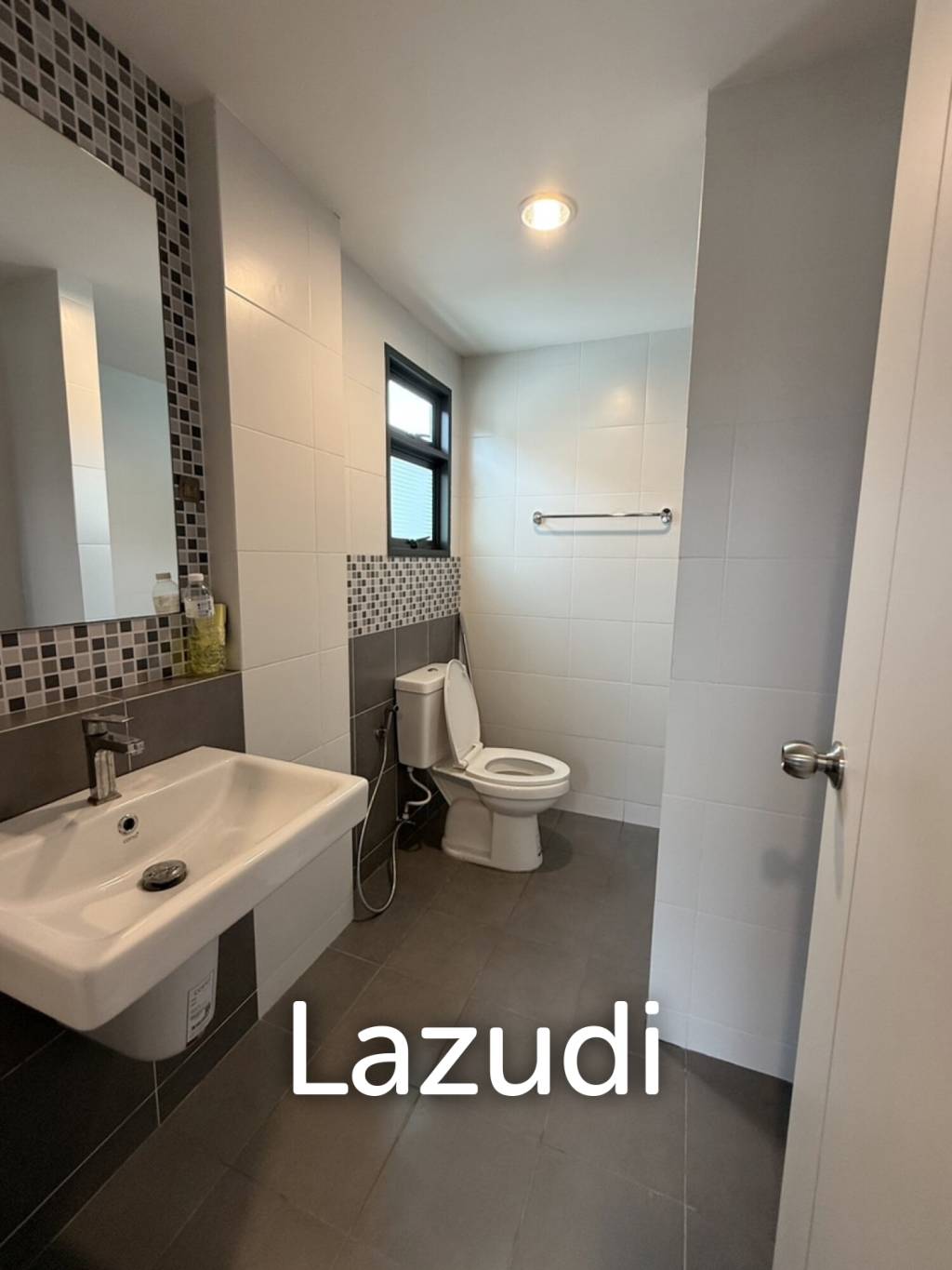 4 Beds House for Rent in Nirati project of CentralPattana