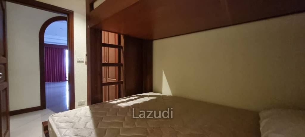 2 Beds 1 Bath 137 SQ.M. View Talay 3 Condominium