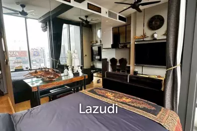 1 Bedroom  1 Bathroom 32.5 Sq.m Ashton Silom