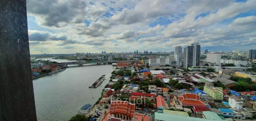 1 Bedroom  1 Bathroom 46.95 Sq.m 333 Riverside
