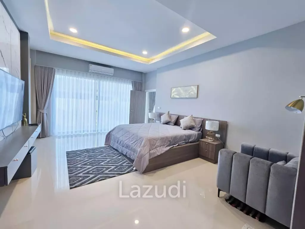 3 Bedrooms 4 Bathrooms 270 SQ.M. Garden Ville 6