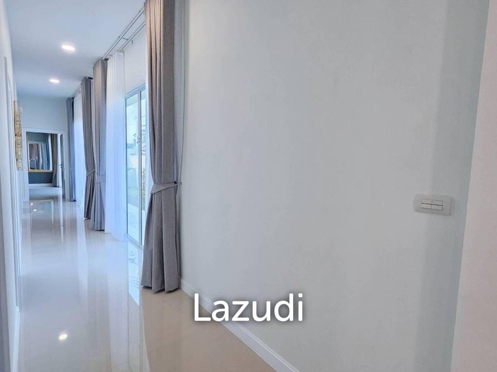 3 Bedrooms 4 Bathrooms 270 SQ.M. Garden Ville 6