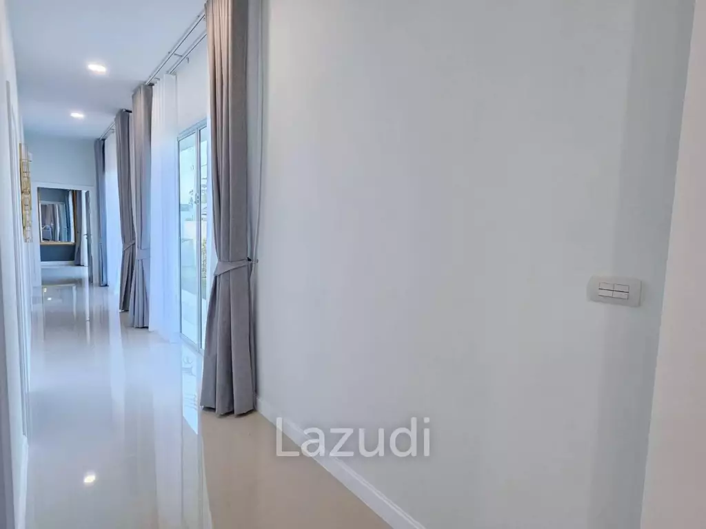 3 Bedrooms 4 Bathrooms 270 SQ.M. Garden Ville 6