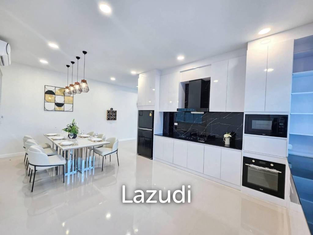 3 Bedrooms 4 Bathrooms 270 SQ.M. Garden Ville 6