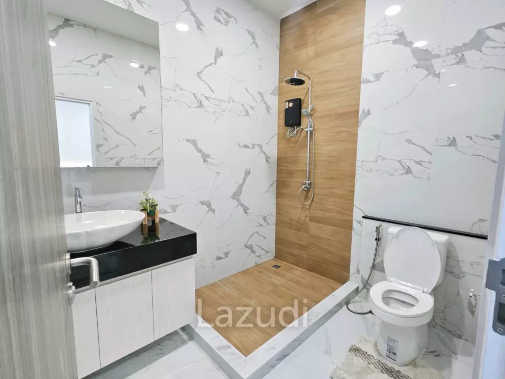 3 Bedrooms 4 Bathrooms 270 SQ.M. Garden Ville 6