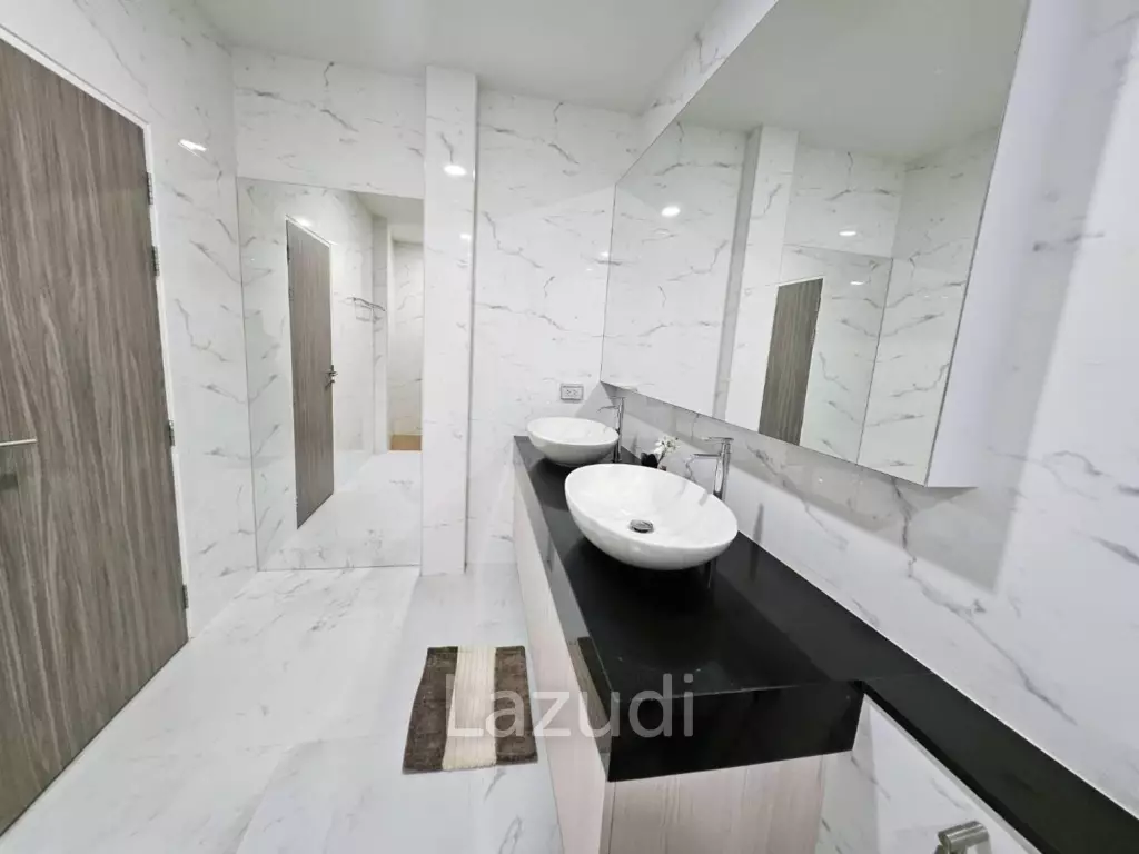 3 Bedrooms 4 Bathrooms 270 SQ.M. Garden Ville 6