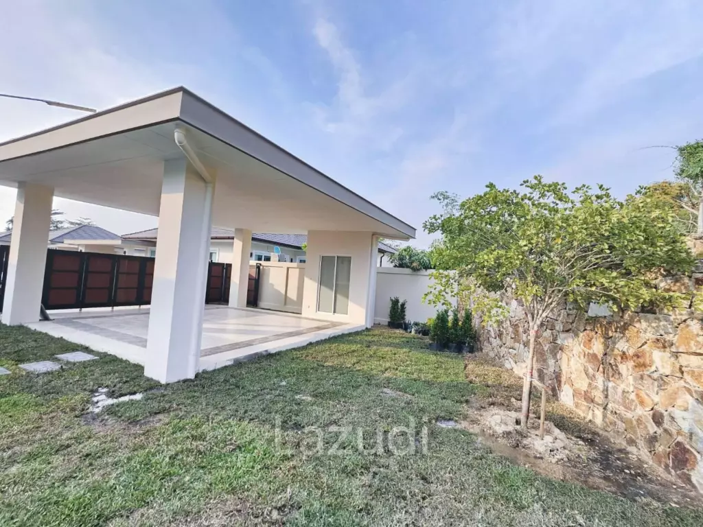 3 Bedrooms 4 Bathrooms 270 SQ.M. Garden Ville 6