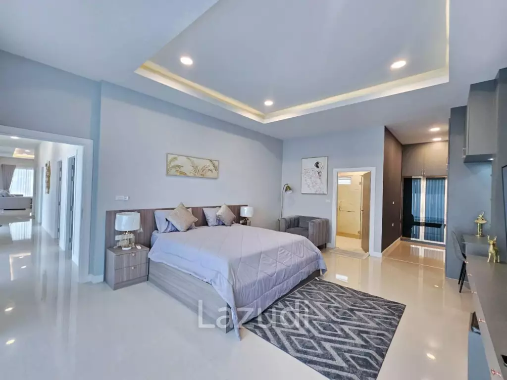 3 Bedrooms 4 Bathrooms 270 SQ.M. Garden Ville 6