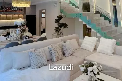 4 Beds 5 Baths 330 SQ.M. Jomtien Beach Paradise