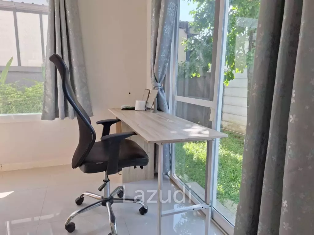 2-Storey 3 bedrooms House For Rent in Siwalee Project