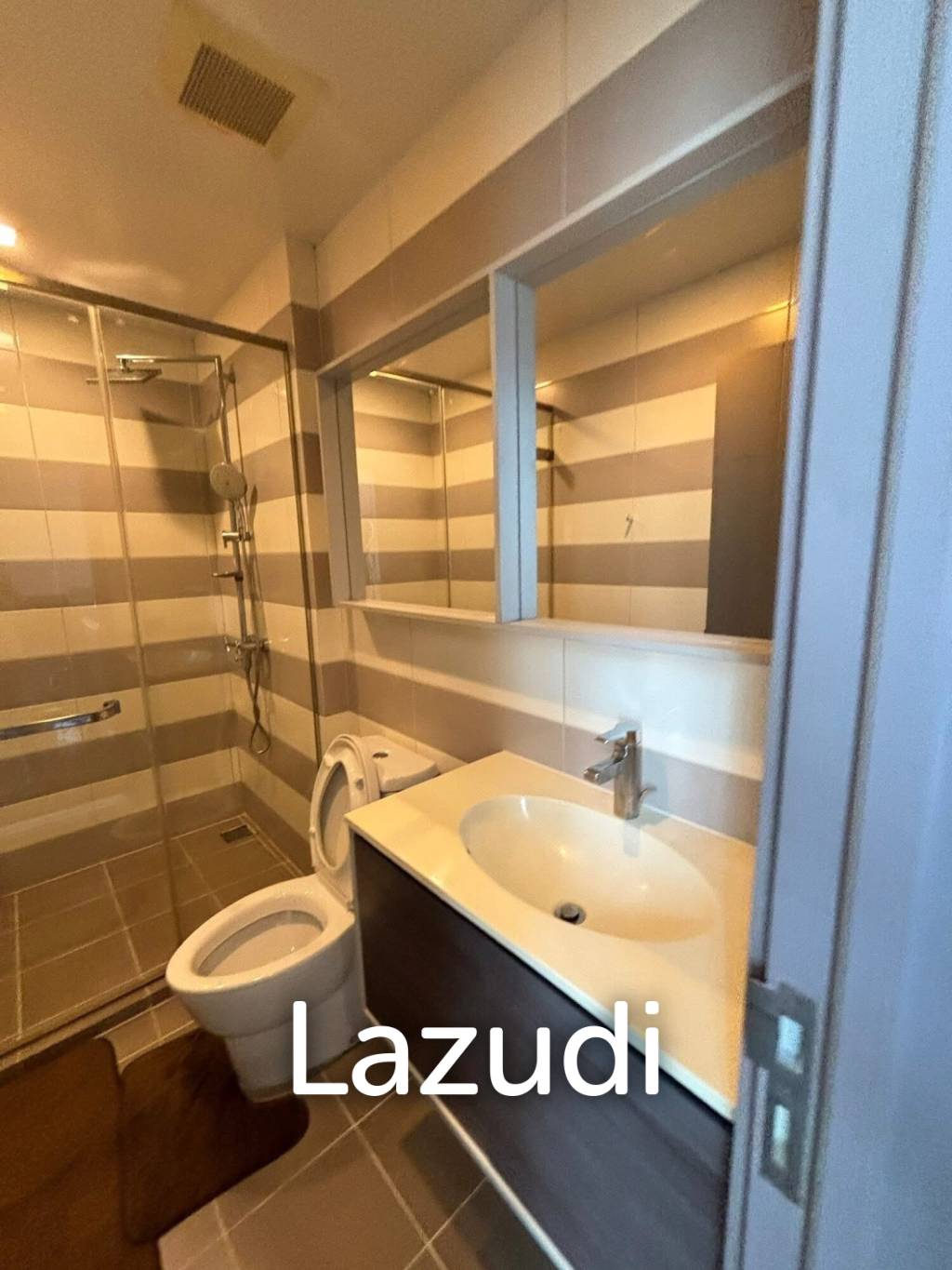 62 sqm 2 Bed 2 Bath condo at Ceil by Sansiri