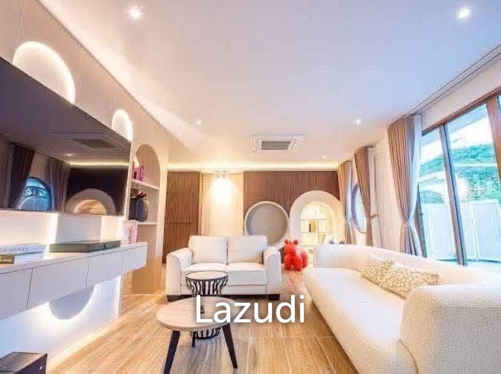 4 Beds 5 Baths 330 SQ.M. Pool Villa in Jomtien