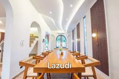4 Beds 5 Baths 330 SQ.M. Pool Villa in Jomtien