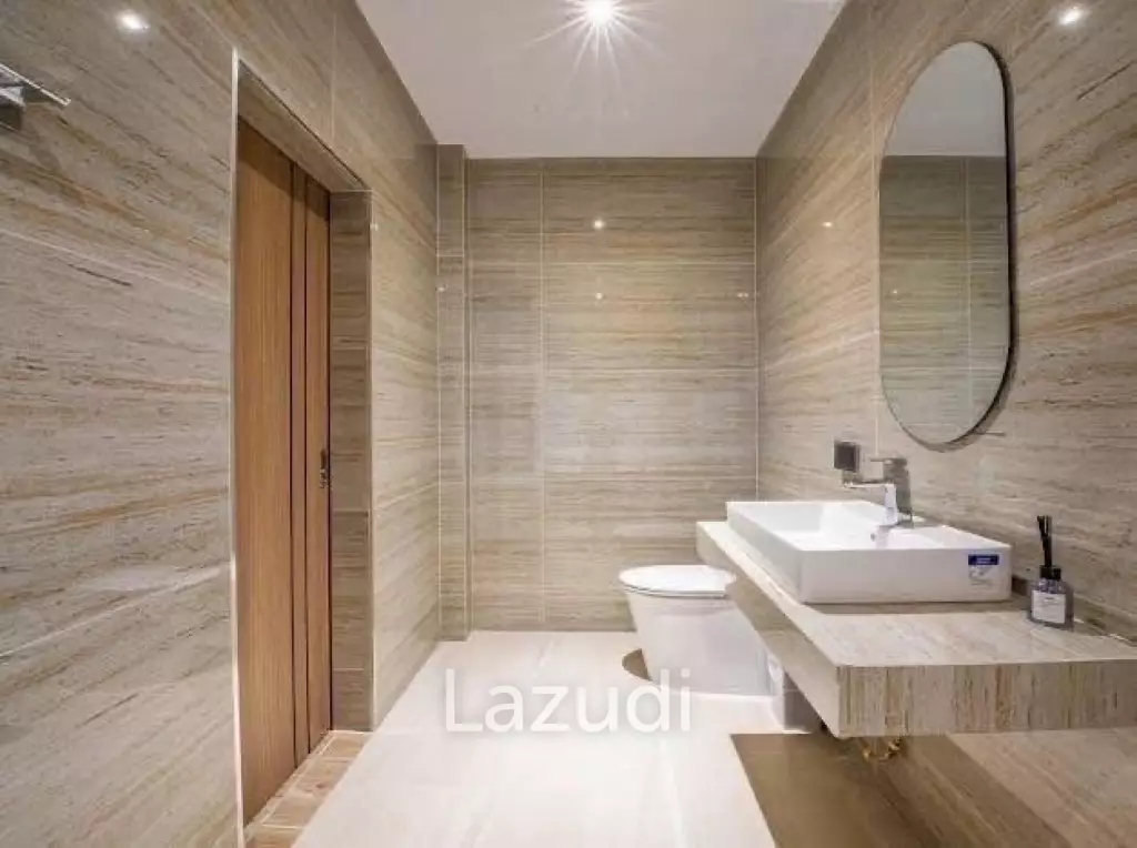 4 Beds 5 Baths 330 SQ.M. Pool Villa in Jomtien