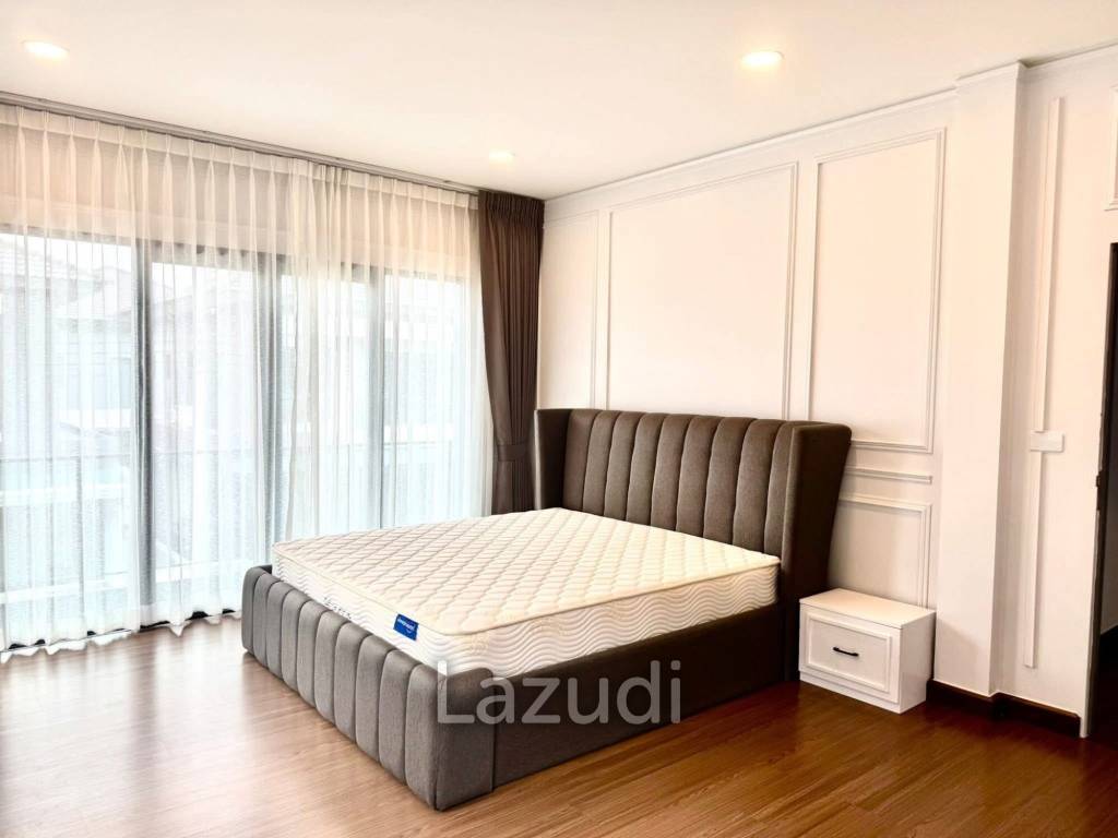 4 Bed 3 Bathroom 285 SQ.M The City Bangna