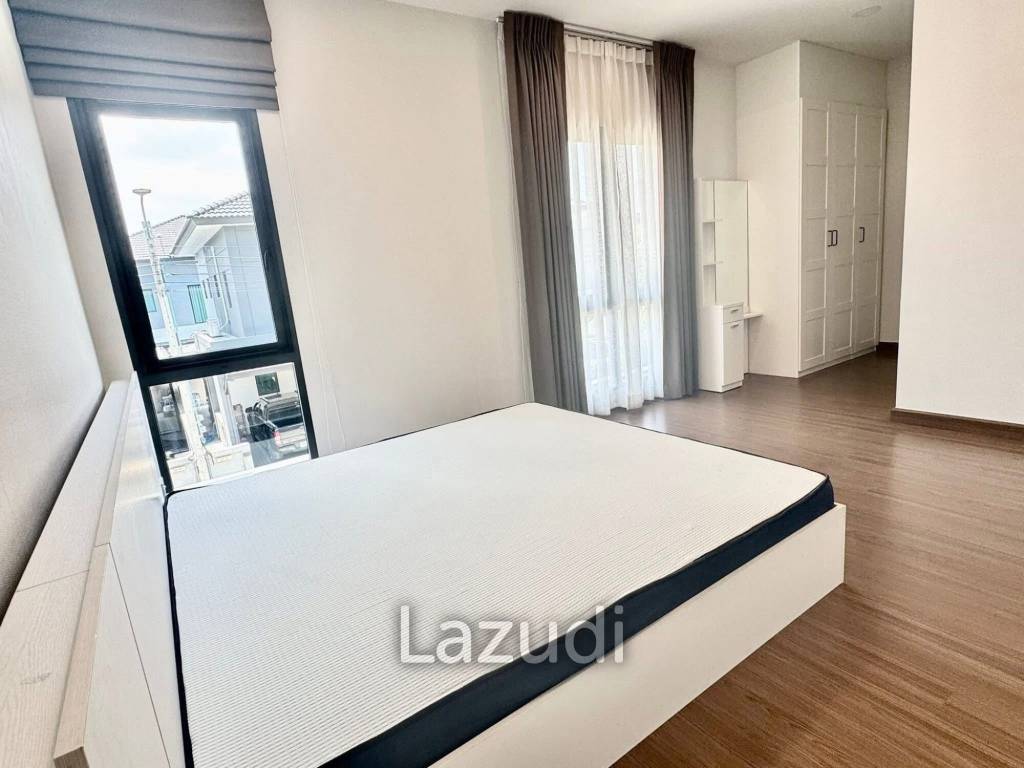 4 Bed 3 Bathroom 285 SQ.M The City Bangna
