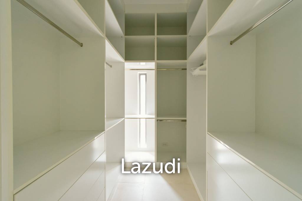 1,250 ตร.ม 6 เตียง 6 อาบน้ำ วิลล่า For ขาย