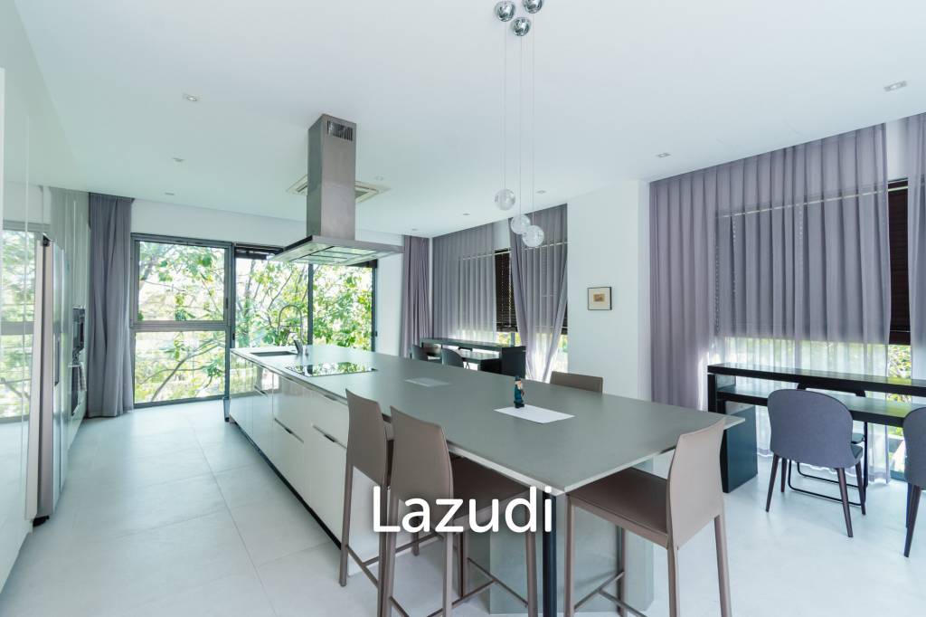 1,250 ตร.ม 6 เตียง 6 อาบน้ำ วิลล่า For ขาย