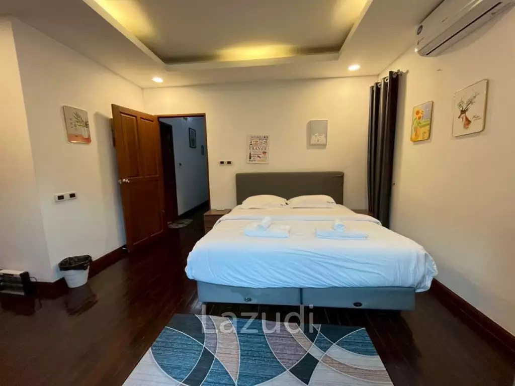3 Beds 3 Baths 195 SQ.M. Baan Natcha Village
