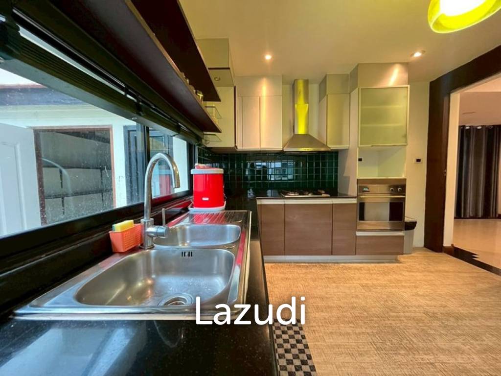3 Beds 3 Baths 195 SQ.M. Baan Natcha Village