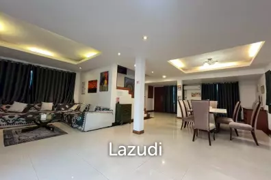 3 Beds 3 Baths 195 SQ.M. Baan Natcha Village