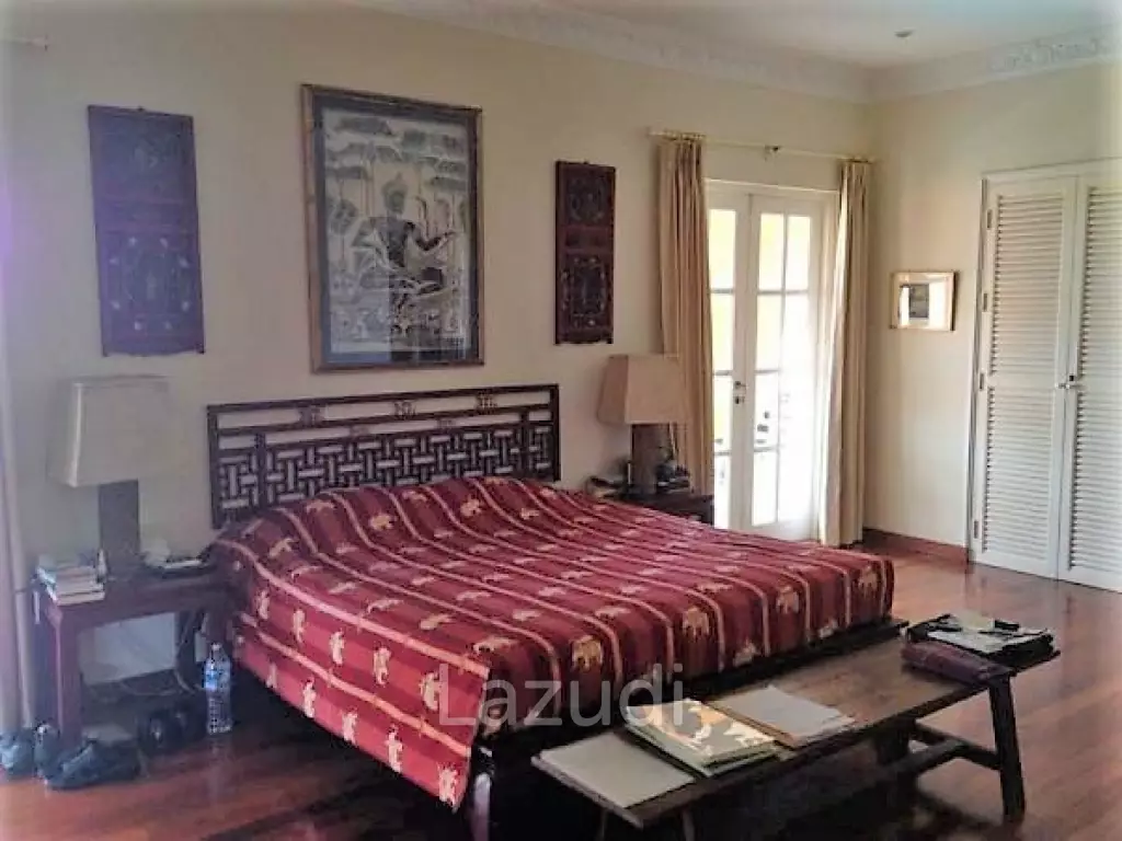 HUNSA RESIDENCES : Grand Luxury Estate with 5 Bedrooms + 2 Bedroom Maid house.