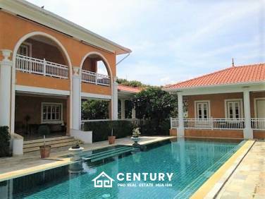 HUNSA RESIDENCES : Grand Luxury Estate with 5 Bedrooms + 2 Bedroom Maid house.