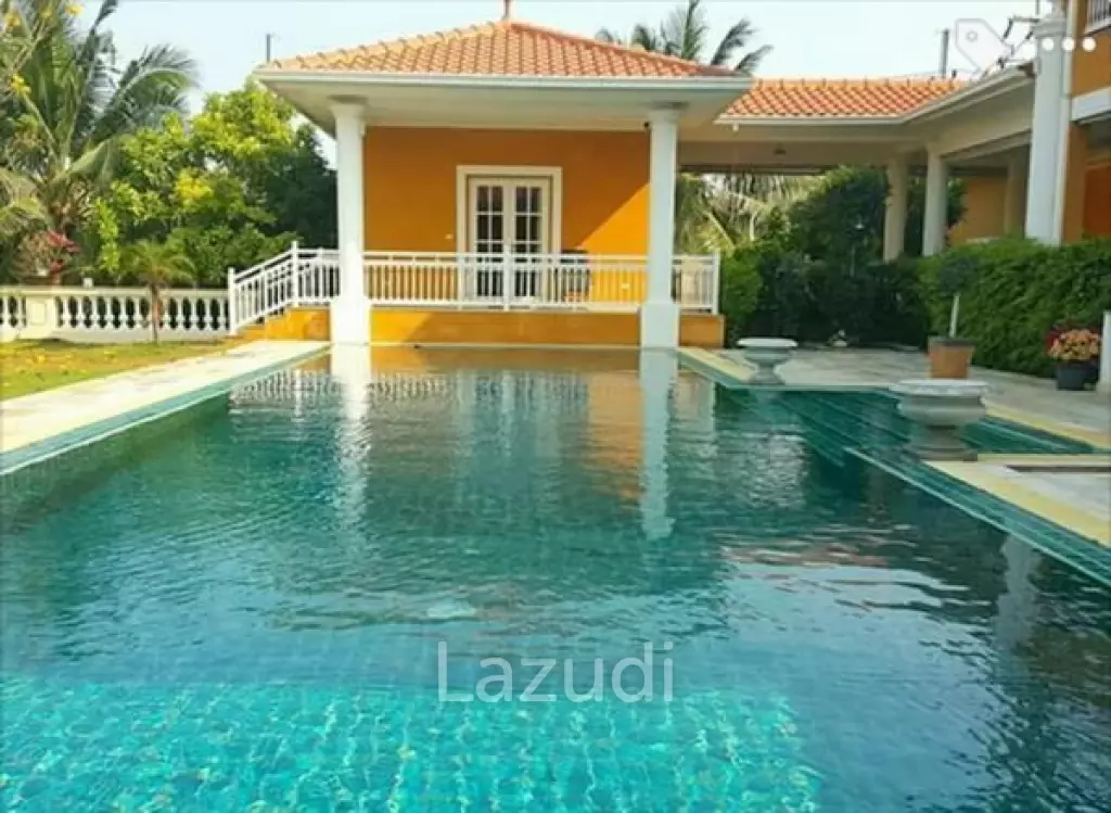 HUNSA RESIDENCES : Grand Luxury Estate with 5 Bedrooms + 2 Bedroom Maid house.