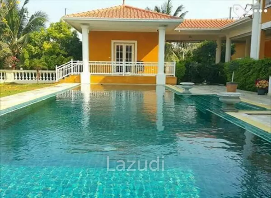 HUNSA RESIDENCES : Grand Luxury Estate with 5 Bedrooms + 2 Bedroom Maid house.