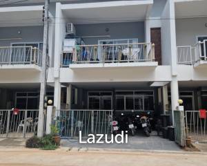 Townhouse 3-Bed for Sale in Bang Rak, Ko Samui
