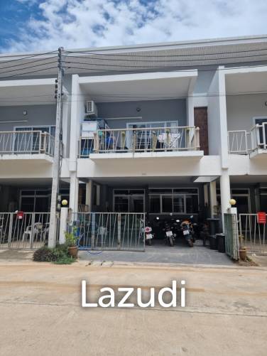 Townhouse 3-Bed for Sale in Bang Rak, Ko Samui