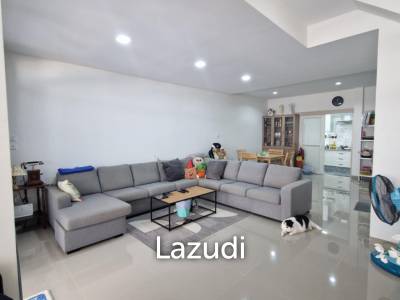 ทาวน์เฮาส์ 3 ห้องนอน ที่บางรัก เกาะสมุย