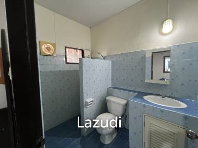 3 Bedrooms  Single-Storey House Near To The City
