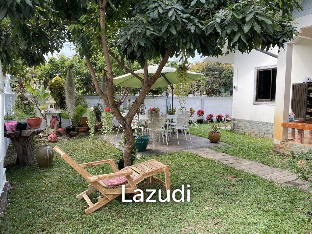 3 Bedrooms  Single-Storey House Near To The City